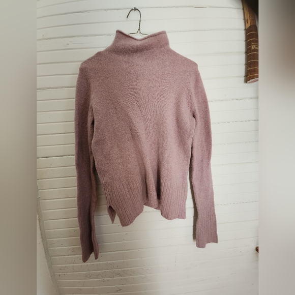 🤠3/$24 Madewell Pale Pink Sweater - Picture 1 of 7